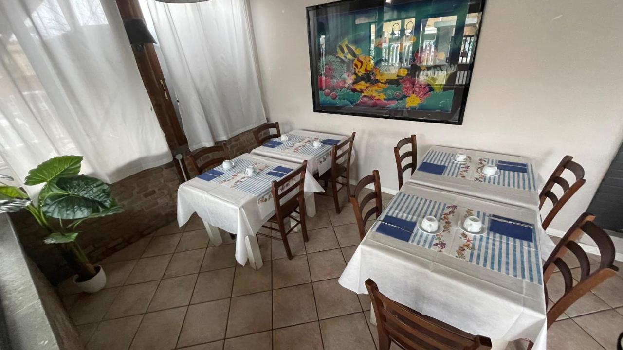 Albergo Villa Marina Anzio Buitenkant foto