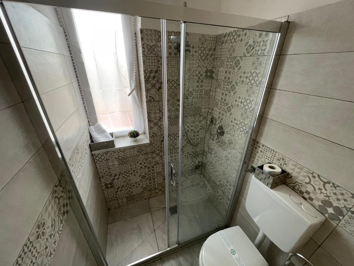 Albergo Villa Marina Anzio Buitenkant foto